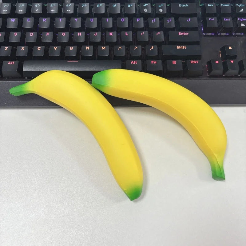 Banana Squishy – Realistic PU Foam Fruit Squeeze Toy