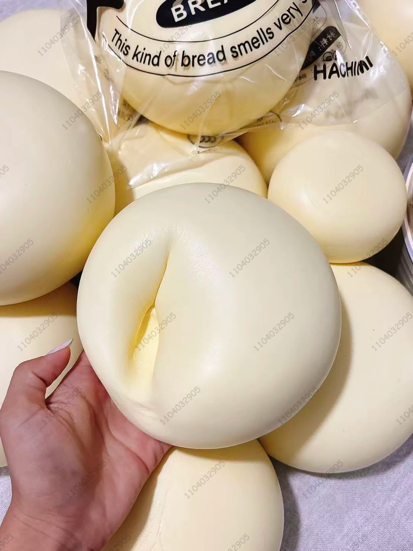 Milk Bun Squishy – Slow Rising