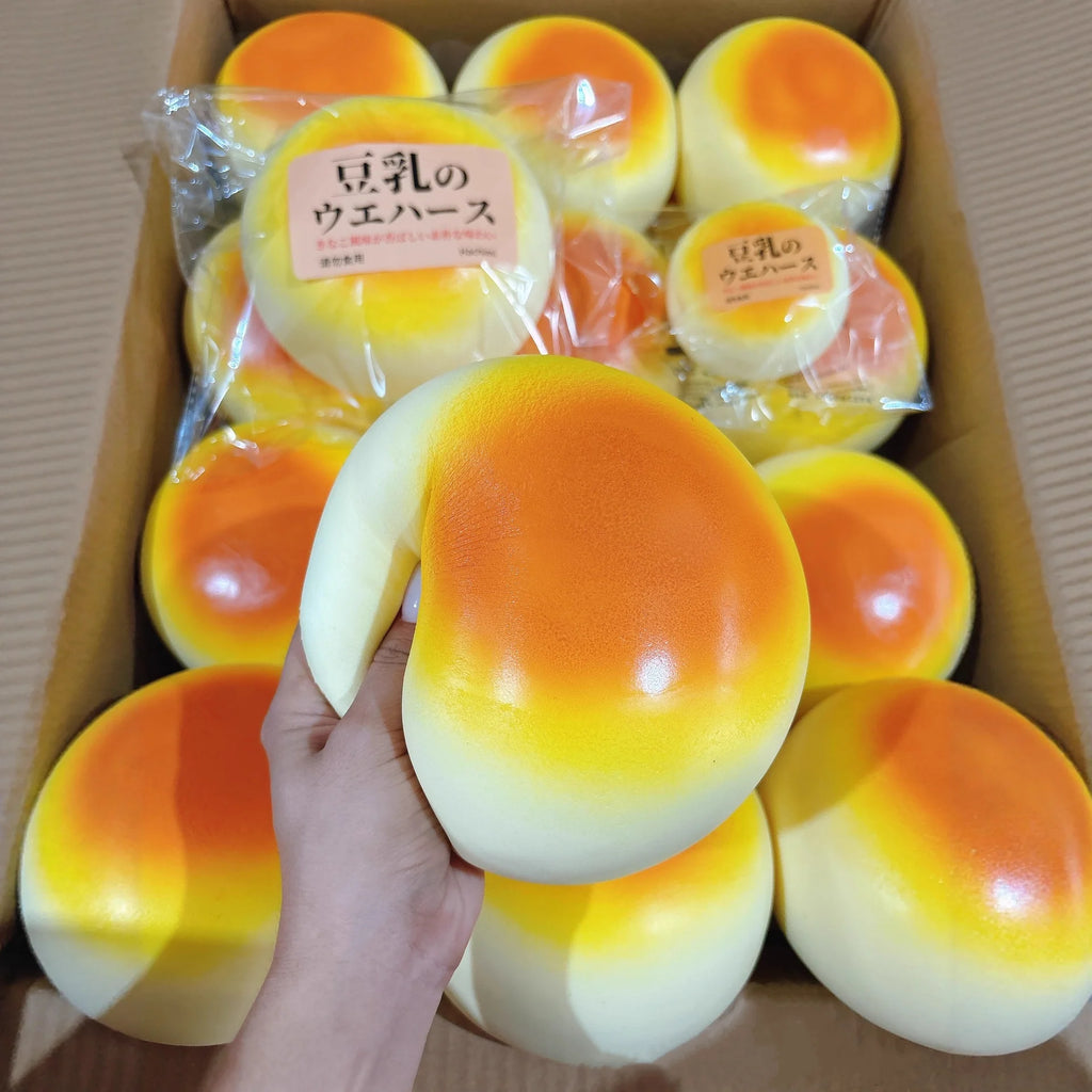 Milk Bun Squishy – Slow Rising